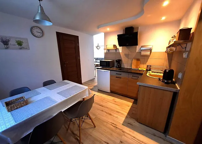 Nasz Zakatek Κατάλυμα σε φάρμα